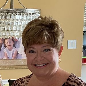 Meet your Posher, Deborah